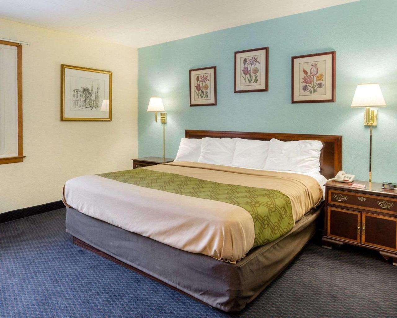 Red Roof Inn Sutton 외부 사진