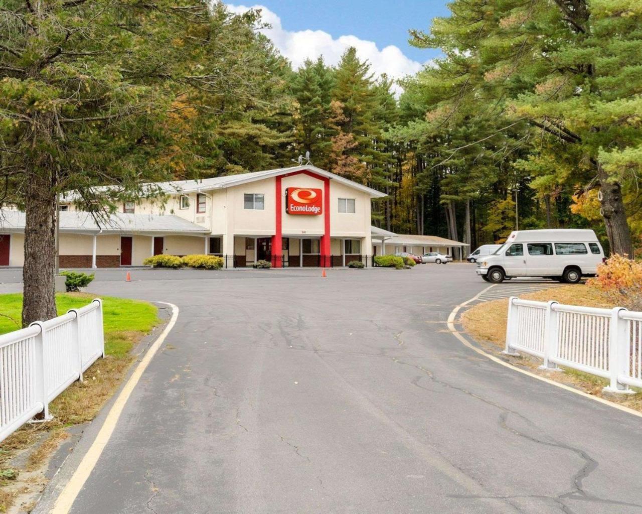 Red Roof Inn Sutton 외부 사진